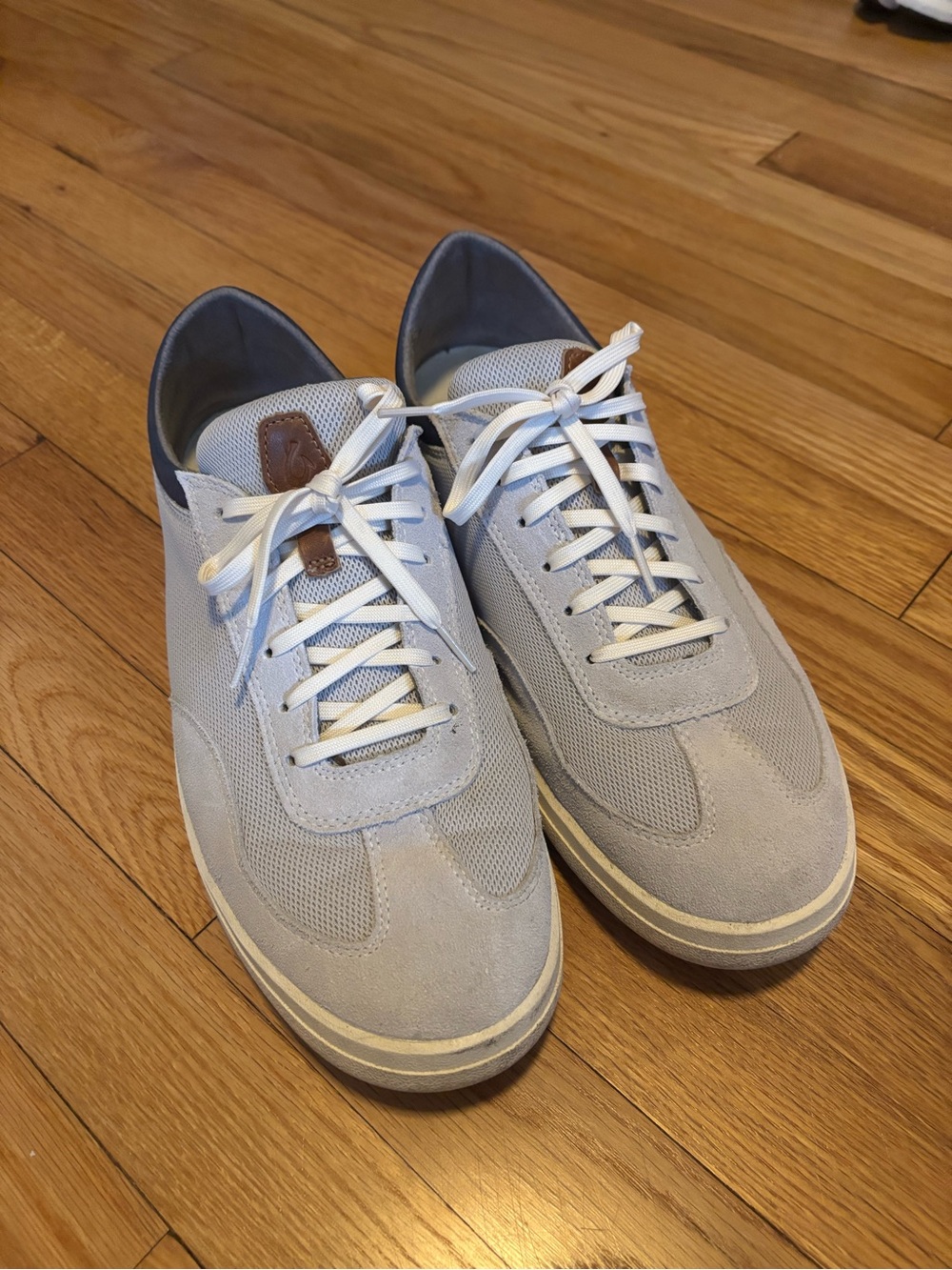 OluKai Punini Men's Light Gray Suede & Mesh Lace-Up Sneakers